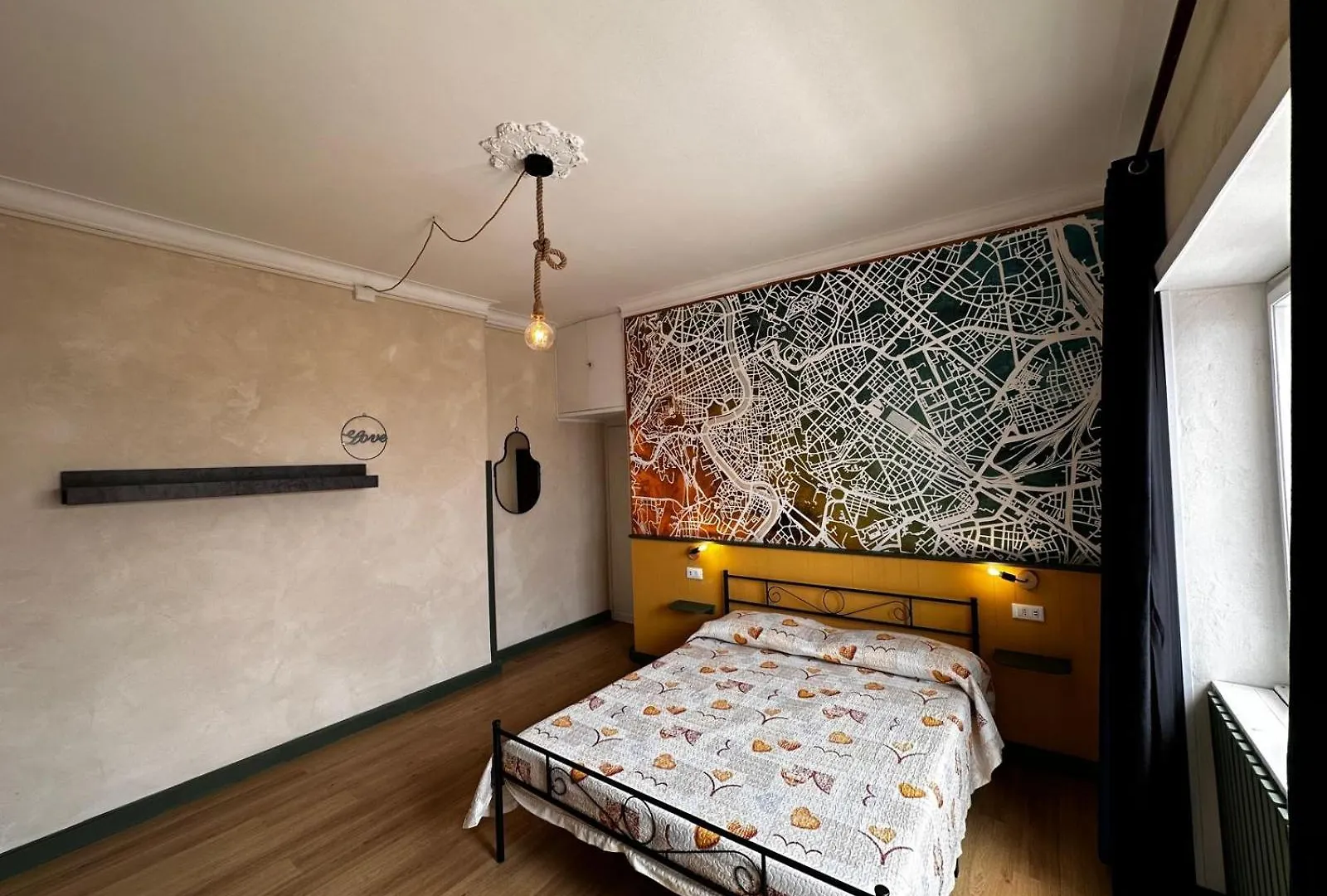 The Attic Penthouse Rome Cozy & Comfy Close To Trastevere & Center With Wifi Italië
