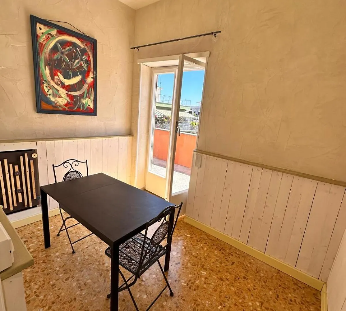 شقة The Attic Penthouse Rome Cozy & Comfy Close To Trastevere & Center With Wifi إيطاليا
